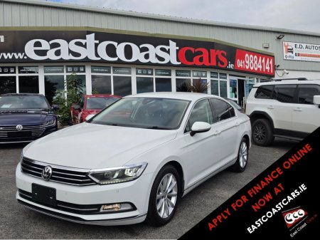 2018 Volkswagen Passat 182 REG 2.0 TDI HIGHLINE PREMIUM EDITION HEATED SEATS - FULLY LOADED - CARPLAY - ANDROID AUTO - LOW