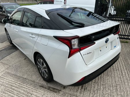 2022 Toyota Prius - photo 4