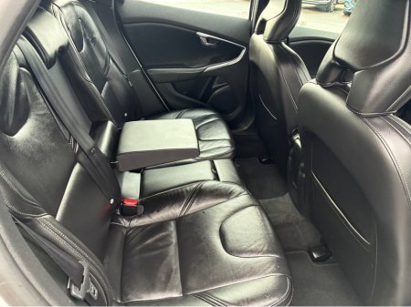 2018 Volvo V40 - photo 11