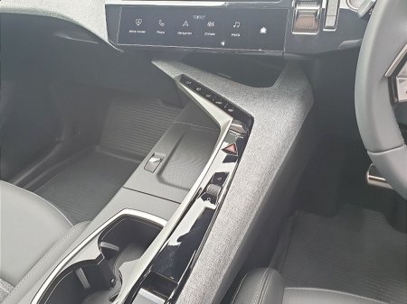 2025 Peugeot 5008 - photo 13