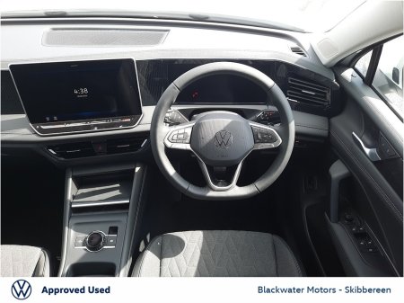 2027 Volkswagen Tiguan - photo 8