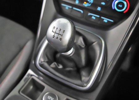 2019 Ford Kuga - photo 23