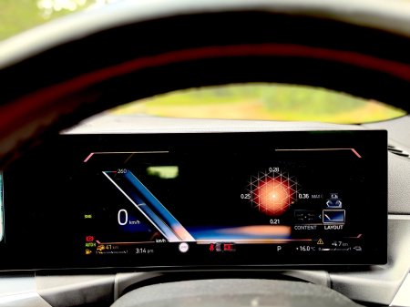 2023 BMW 3-Series - photo 39