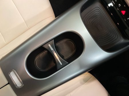 2026 Mercedes-Benz GLB - photo 16
