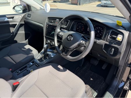 2020 Volkswagen Golf - photo 12