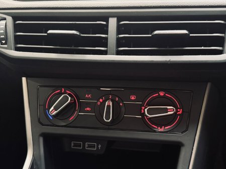 2019 Volkswagen Polo - photo 17