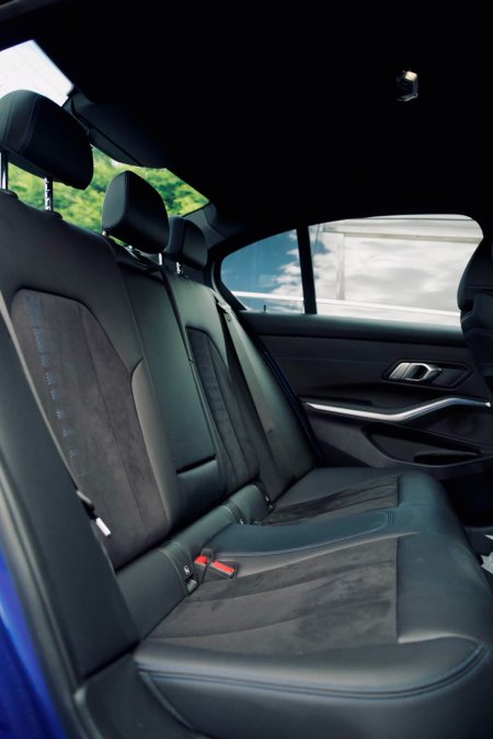 2022 BMW 3-Series - photo 20