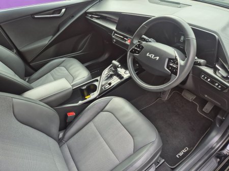 2023 Kia Niro - photo 13