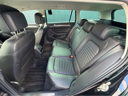 2019 Volkswagen Passat - photo 33