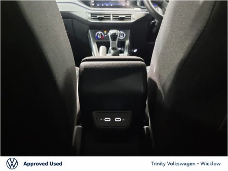 2025 Volkswagen Polo - photo 24