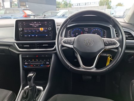 2023 Volkswagen T-Roc - photo 16