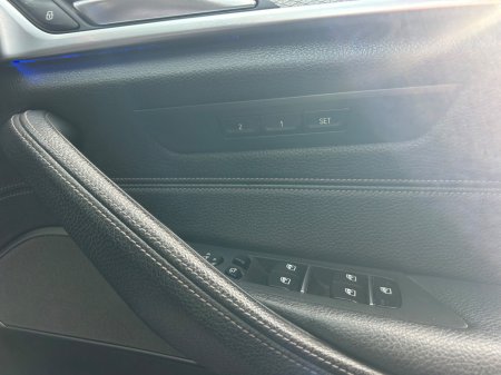 2019 BMW 5-Series - photo 15