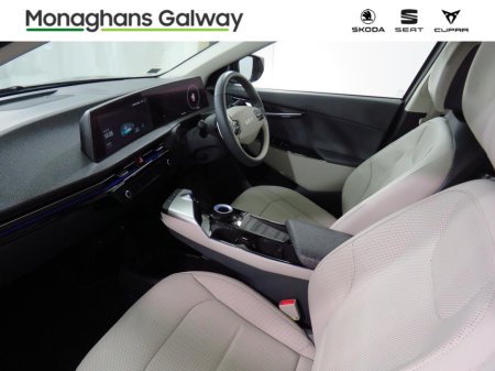 2022 Kia EV6 - photo 11