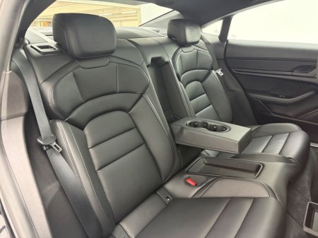 2023 Porsche Taycan - photo 24