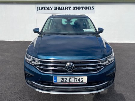 2021 Volkswagen Tiguan - photo 2