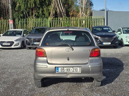 2005 Toyota Yaris - photo 6