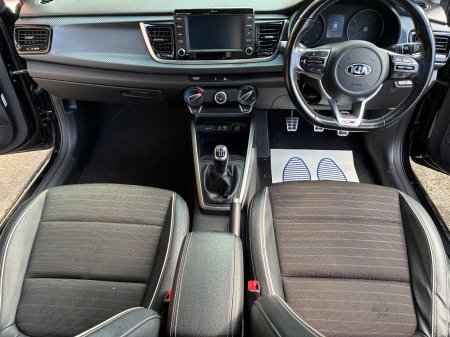 2020 Kia Rio - photo 25