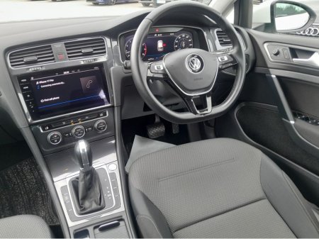 2019 Volkswagen Golf - photo 17