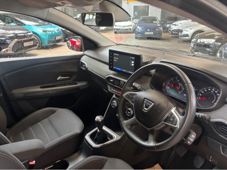2022 Dacia Jogger - photo 8
