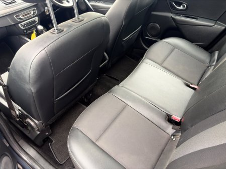 2015 Renault Megane - photo 5