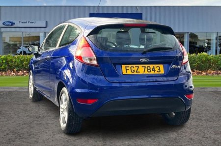 2017 Ford Fiesta - photo 2