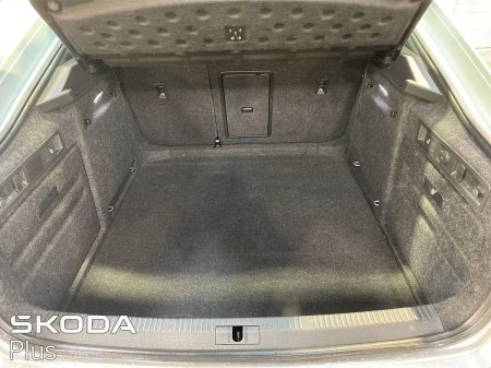 2021 Skoda Superb - photo 9