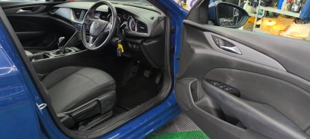2020 Opel Insignia - photo 27