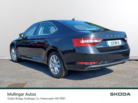 2023 Skoda Superb - photo 3