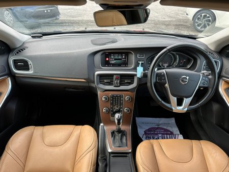 2018 Volvo V40 - photo 16