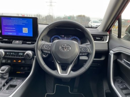 2024 Toyota RAV4 - photo 9