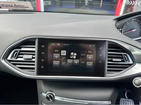 2016 Peugeot 308 - photo 22