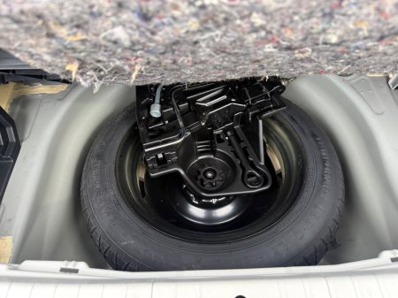 2015 Toyota Prius - photo 23
