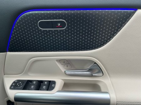 2025 Mercedes-Benz GLA - photo 23