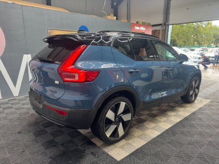 2023 Volvo XC40 - photo 3
