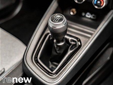 2025 Renault Clio - photo 19