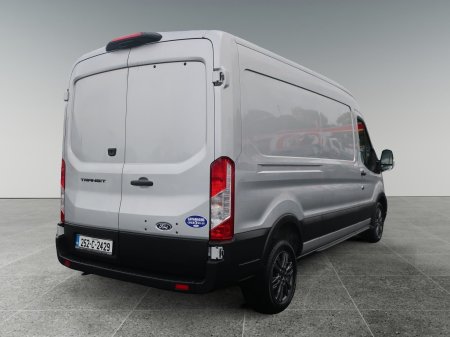 2025 Ford Transit - photo 4