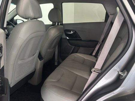 2021 Kia Niro - photo 11