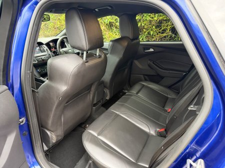 2016 Ford Focus - photo 27