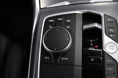2023 BMW 3-Series - photo 30