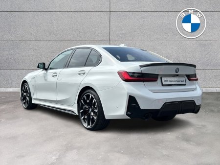 2026 BMW 3-Series - photo 2