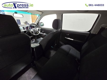 2016 Toyota Hilux - photo 6