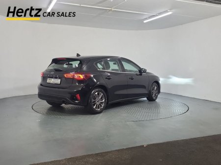 2023 Ford Focus - photo 3