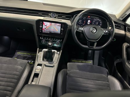 2019 Volkswagen Passat - photo 16