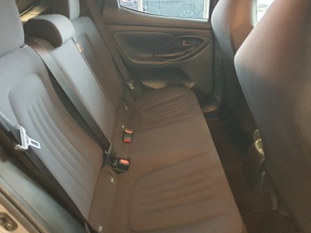2022 Toyota Yaris - photo 12