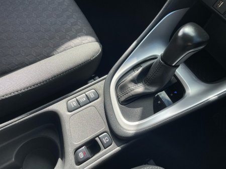 2024 Toyota Yaris - photo 16