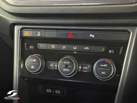 2021 Volkswagen T-Roc - photo 26
