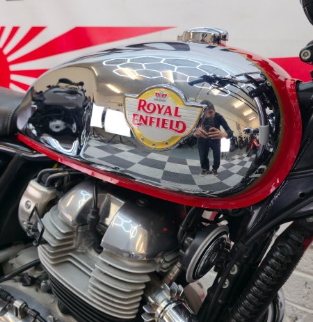 2025 ROYAL ENFIELD Interceptor 650 - photo 41