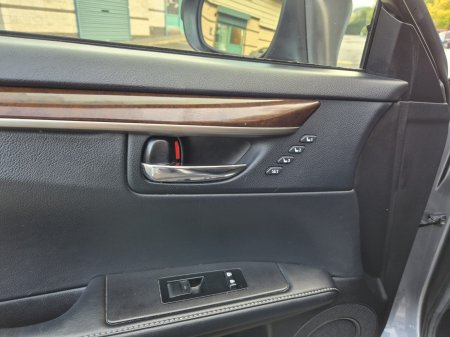 2015 Lexus ES - photo 23