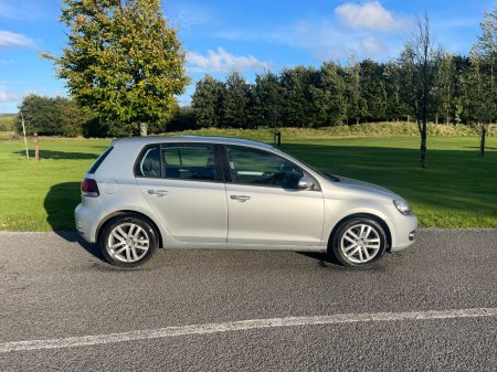 2010 Volkswagen Golf - photo 2