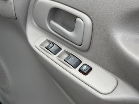 2015 Toyota Dyna - photo 15